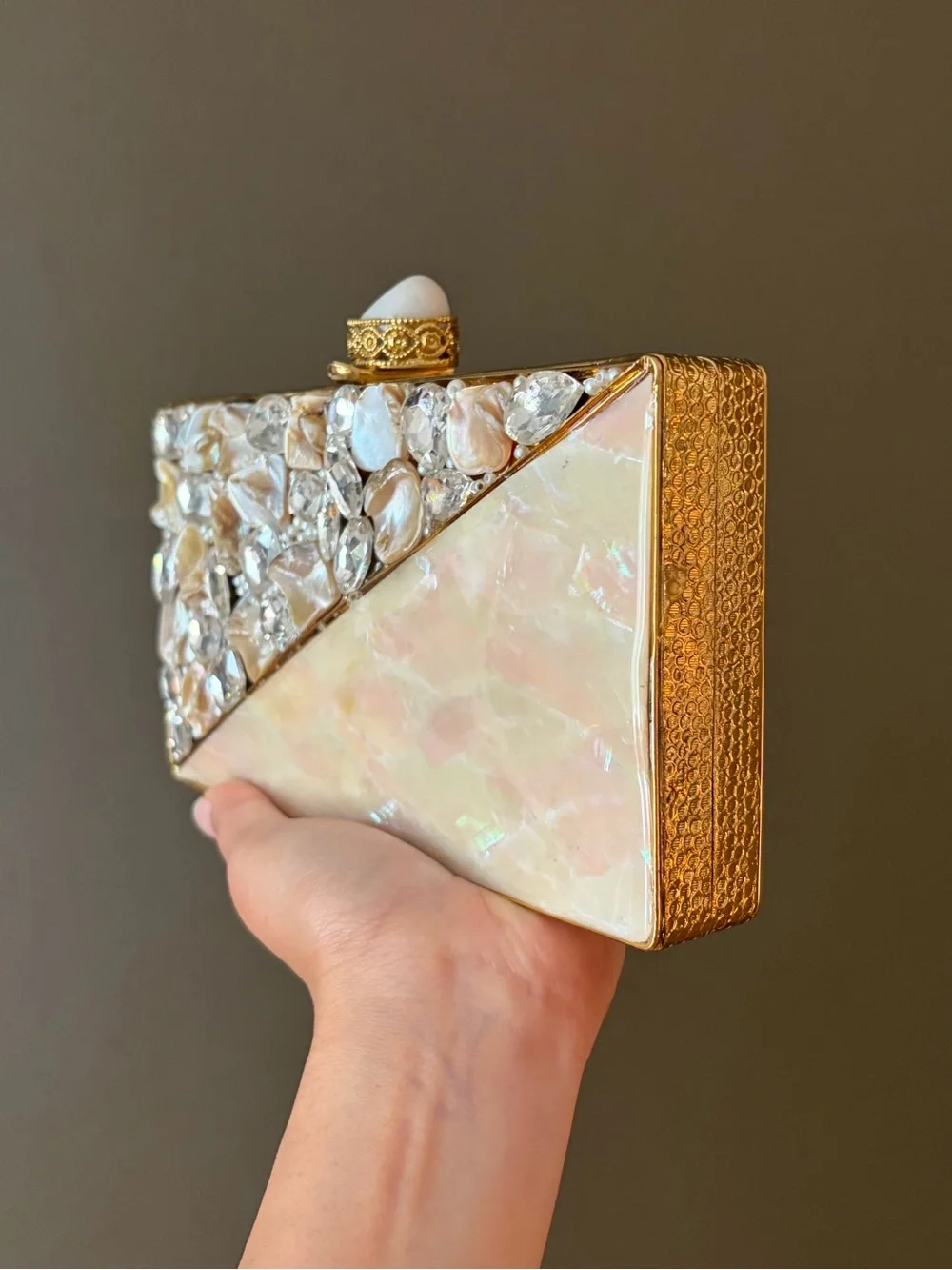 Elegant Pearl & Crystal Embellished Rectangular Clutch - Pink Pearl
